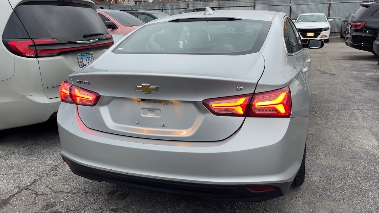 2022 Chevrolet Malibu LT 25