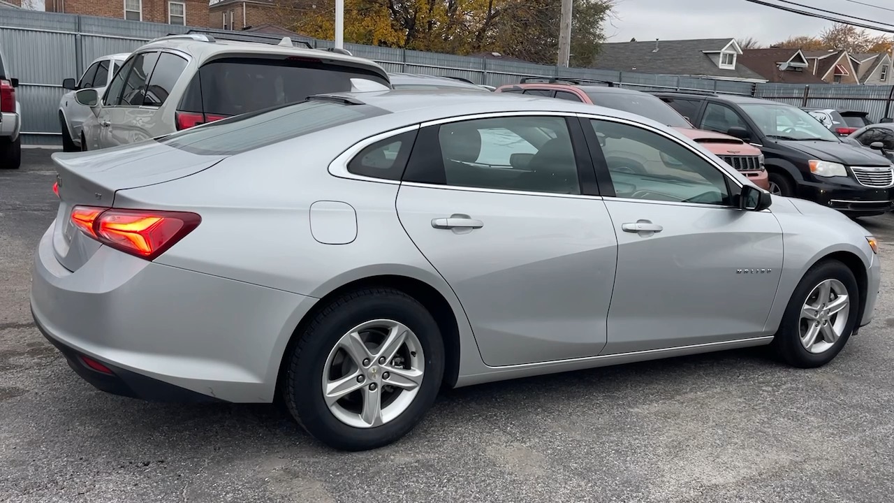 2022 Chevrolet Malibu LT 26