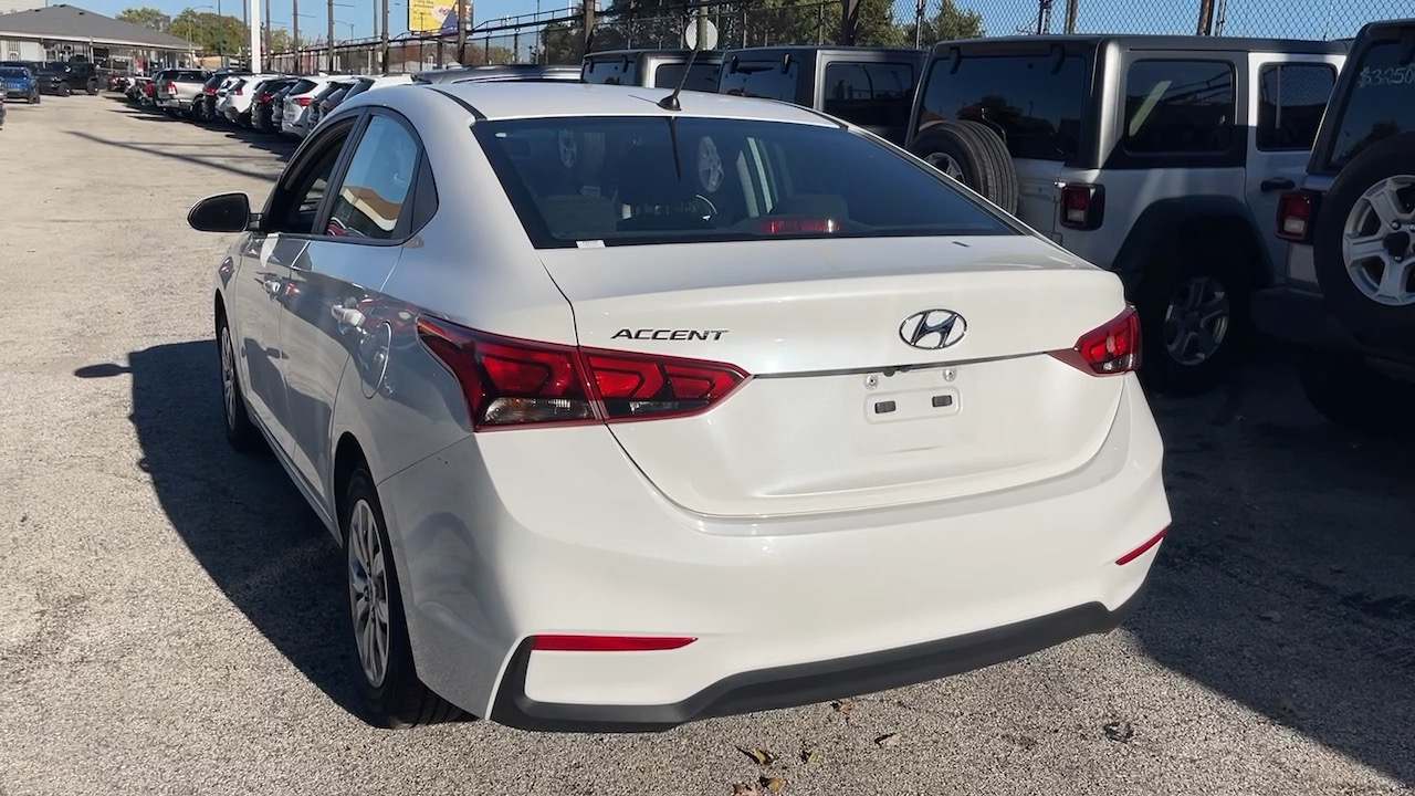 2021 Hyundai Accent SE 22