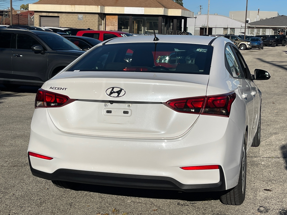 2021 Hyundai Accent SE 26