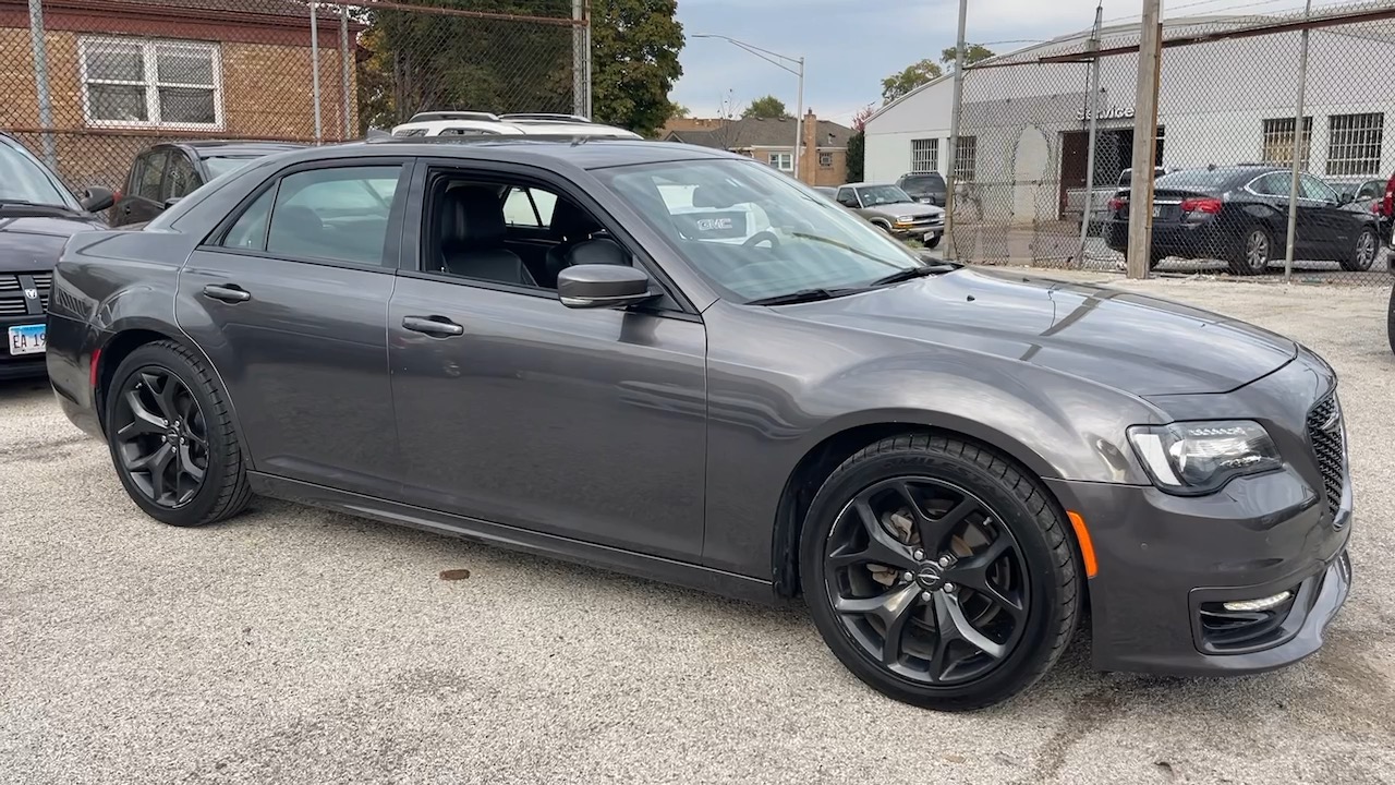 2022 Chrysler 300 Touring L 8