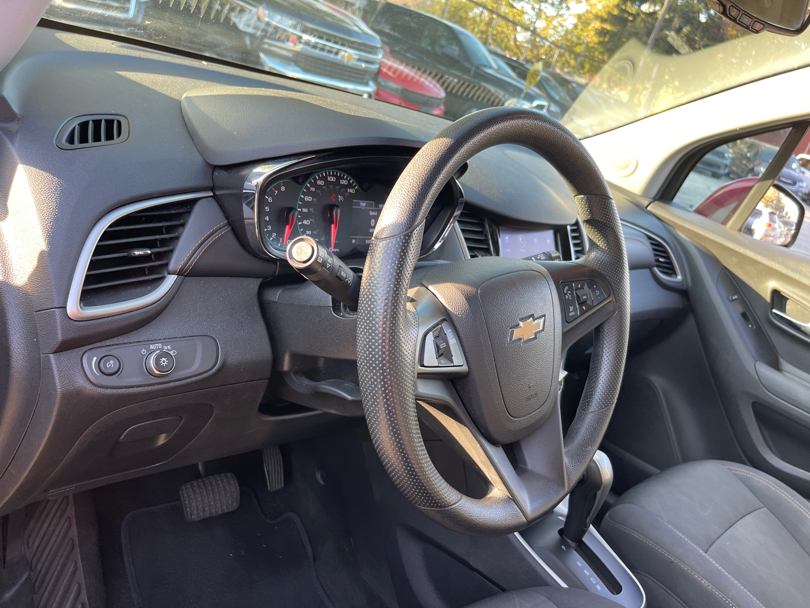 2020 Chevrolet Trax LT 10