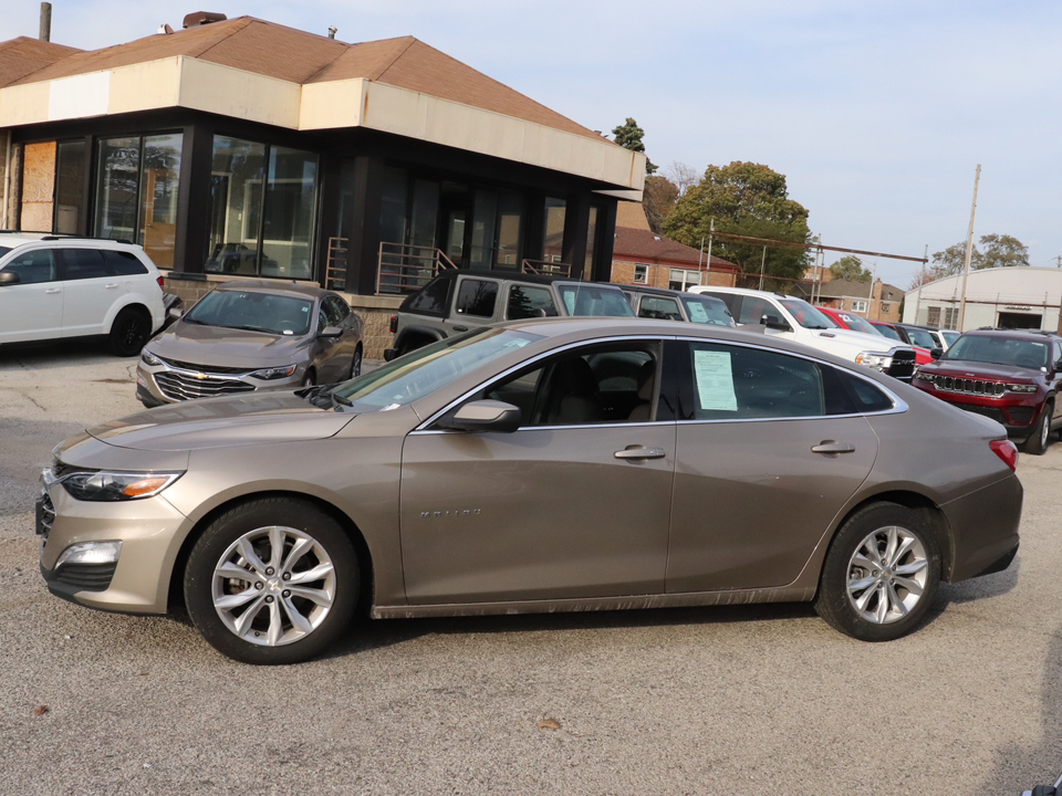 2022 Chevrolet Malibu LT 2