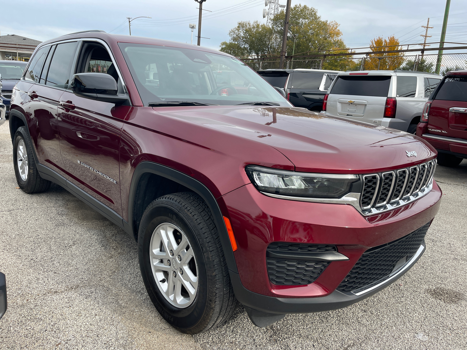 2023 Jeep Grand Cherokee Laredo 7