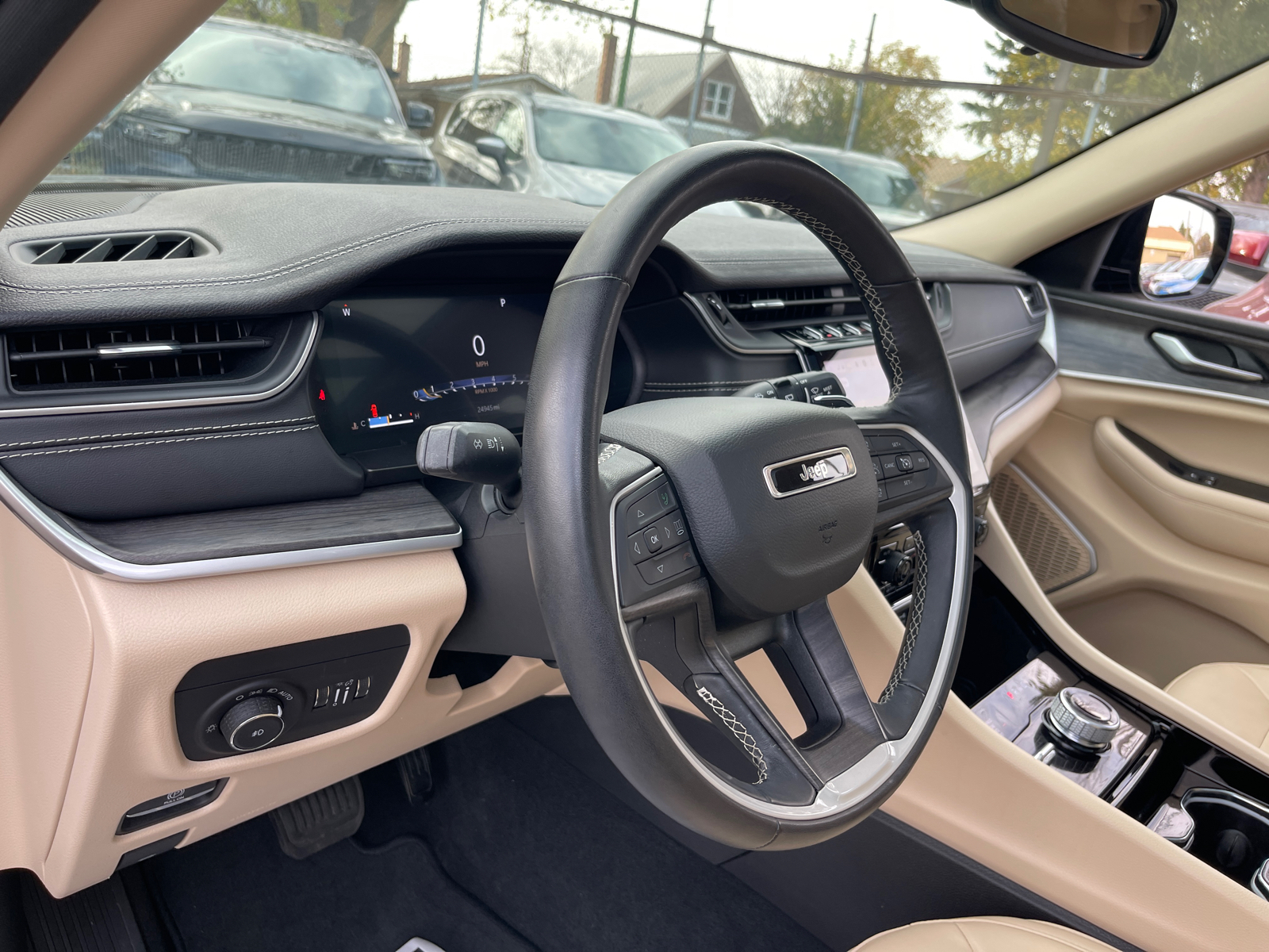 2022 Jeep Grand Cherokee L Limited 7