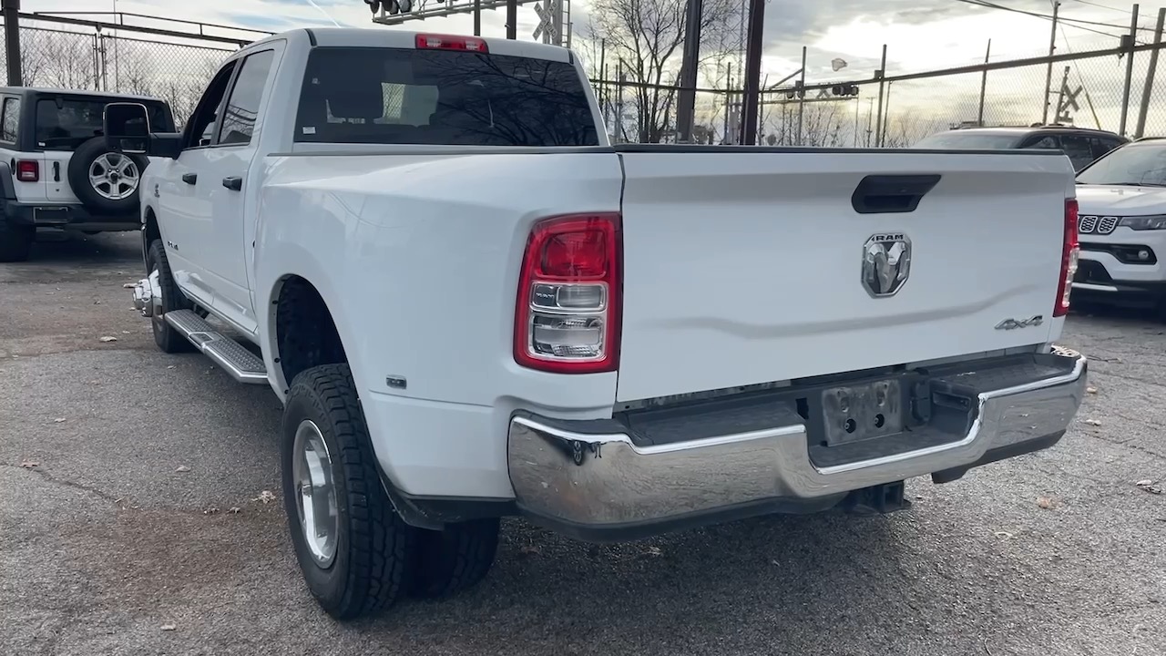 2023 Ram 3500 Big Horn 23