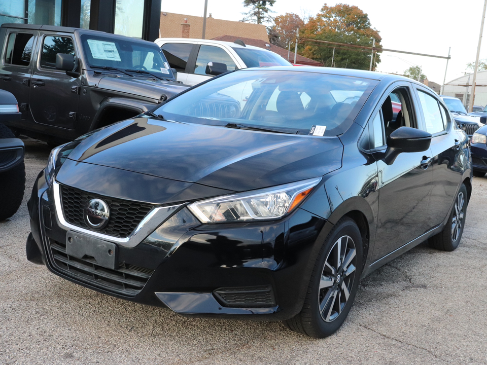 2021 Nissan Versa 1.6 SV 2