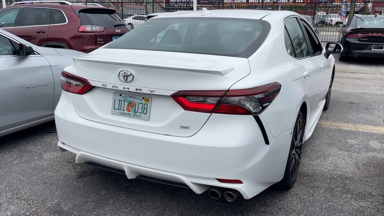 2021 Toyota Camry SE 5