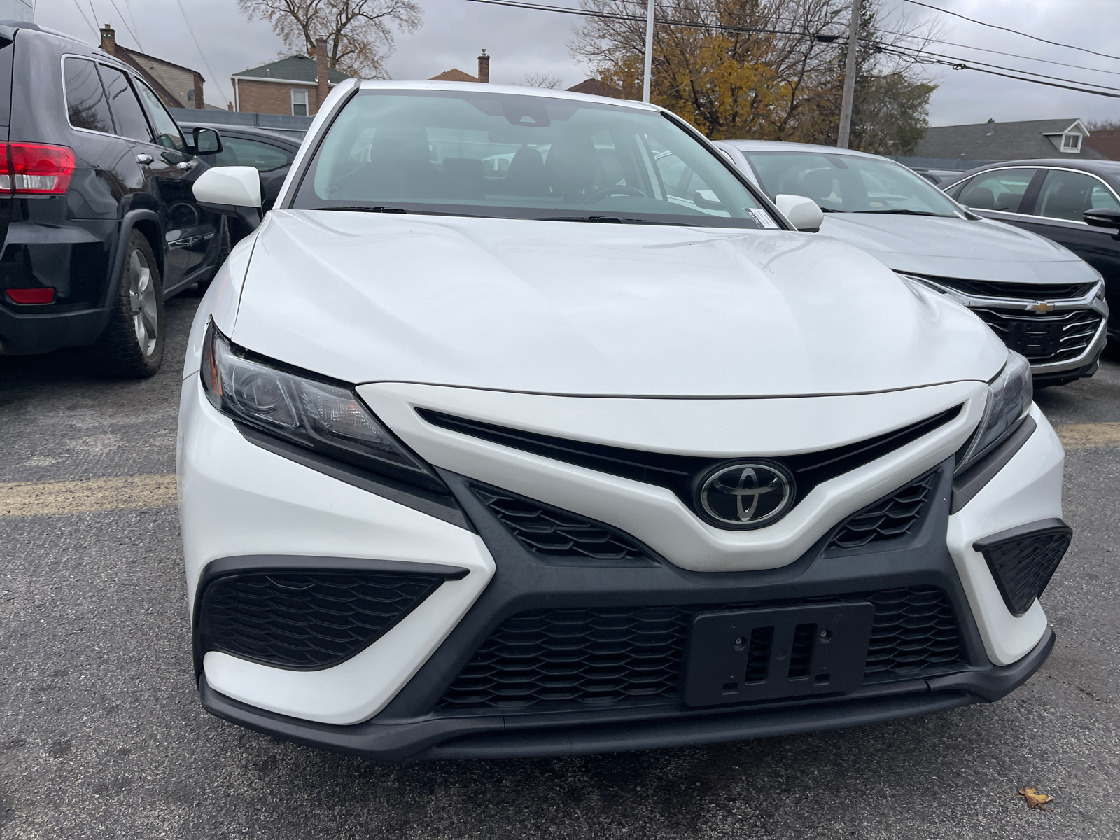 2021 Toyota Camry SE 8