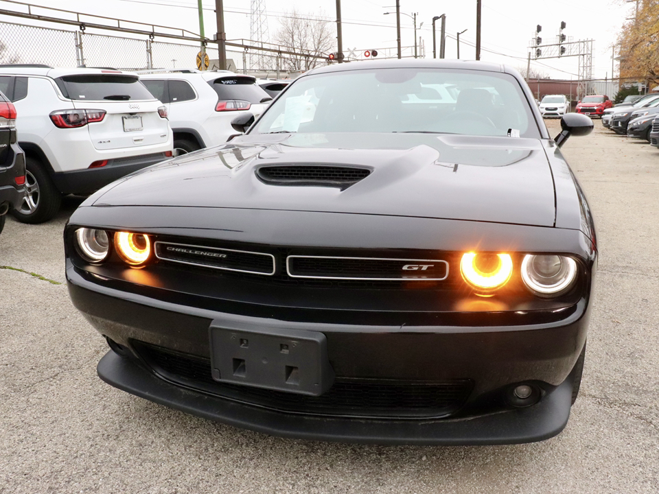 2022 Dodge Challenger GT 8