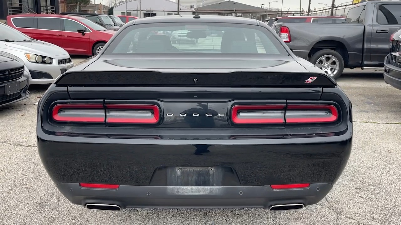 2022 Dodge Challenger GT 27