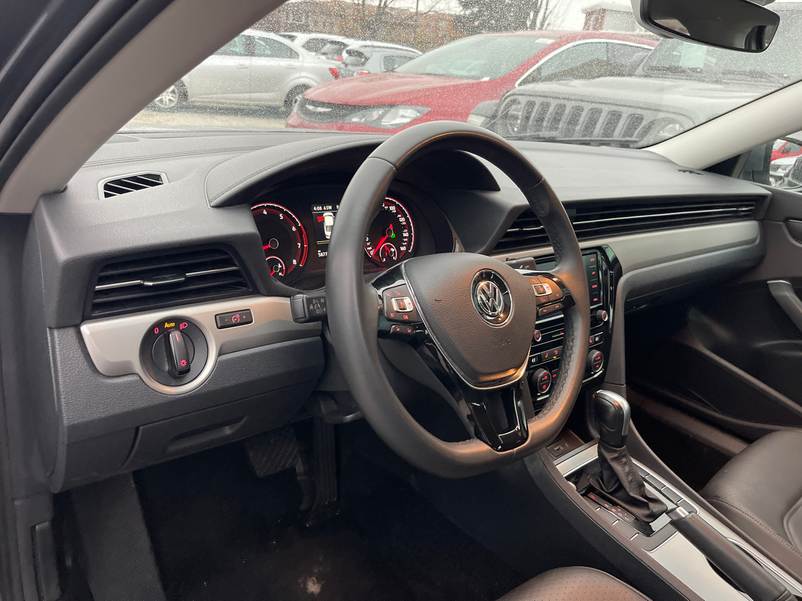 2021 Volkswagen Passat 2.0T SE 9