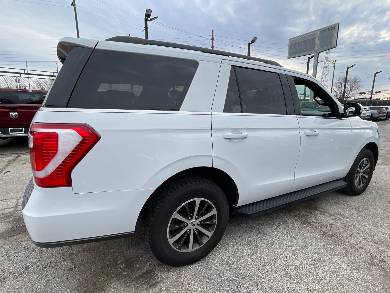 2021 Ford Expedition XLT 27