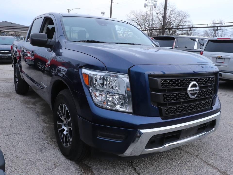 2022 Nissan Titan SV 27