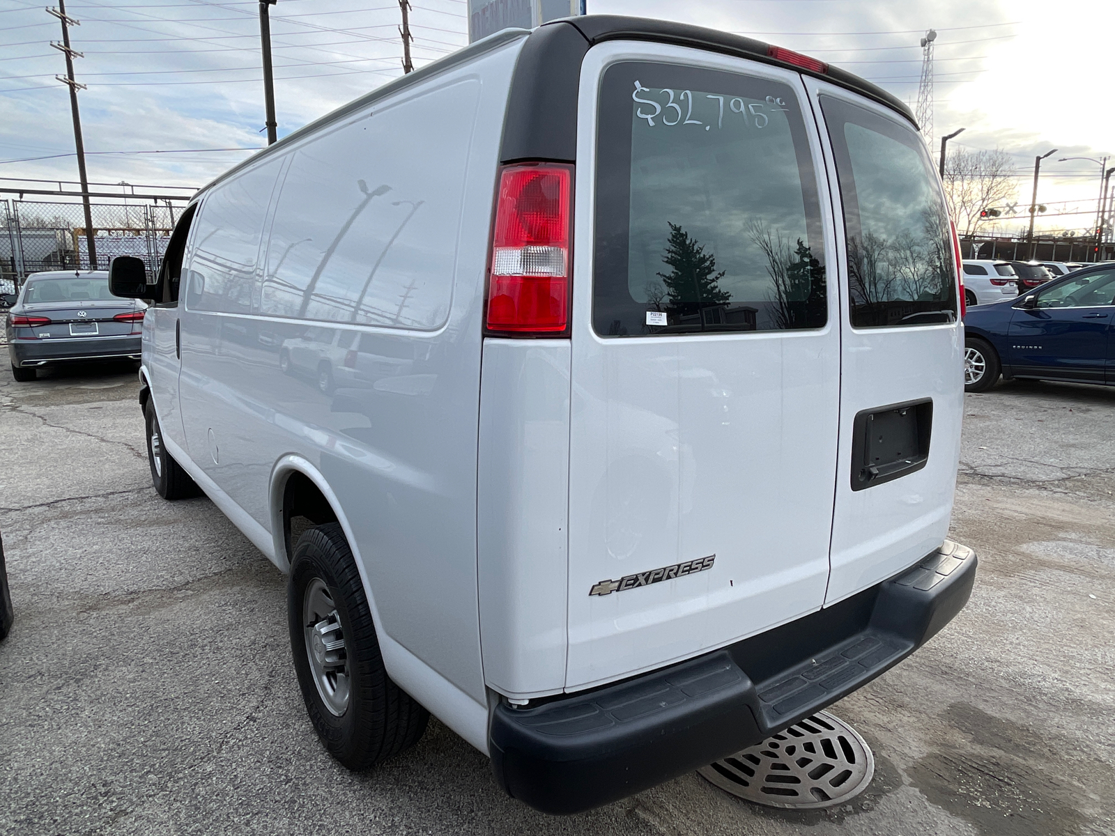 2020 Chevrolet Express 2500 Work Van 25