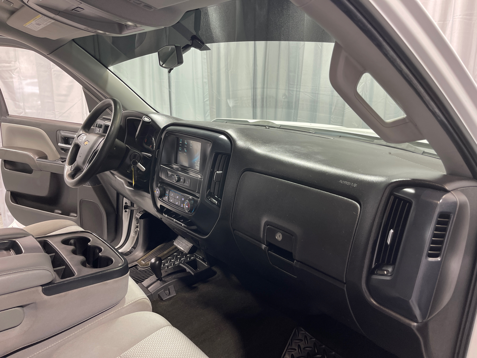 2017 Chevrolet Silverado 1500 Custom 2