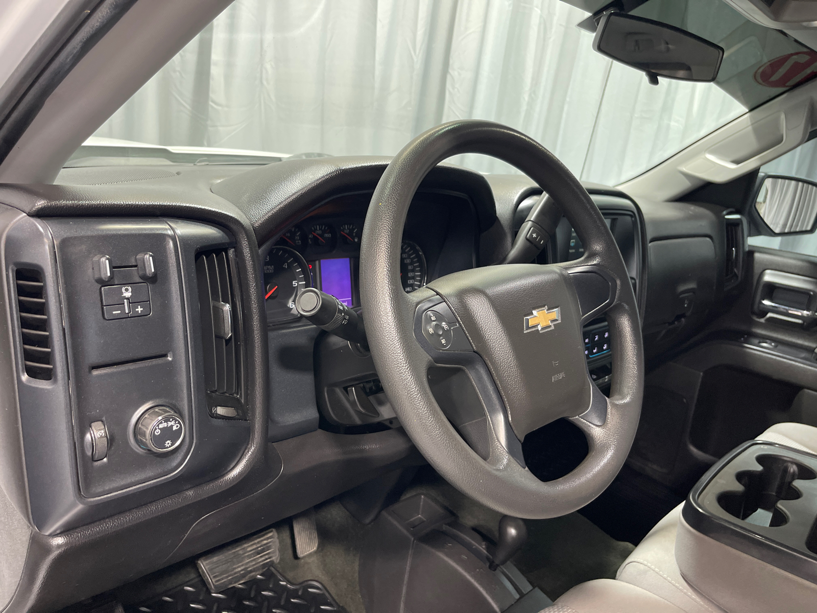 2017 Chevrolet Silverado 1500 Custom 4