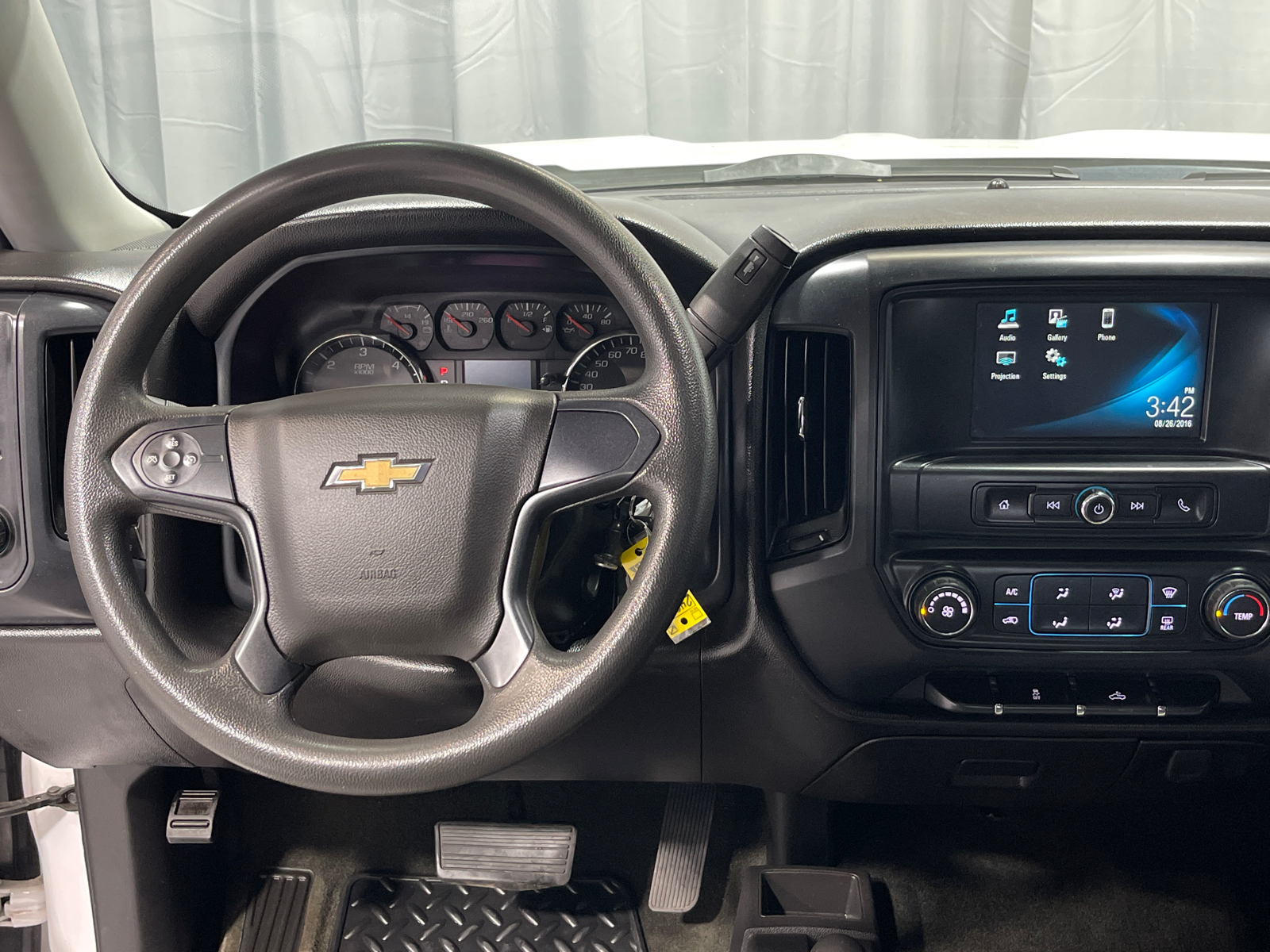 2017 Chevrolet Silverado 1500 Custom 20