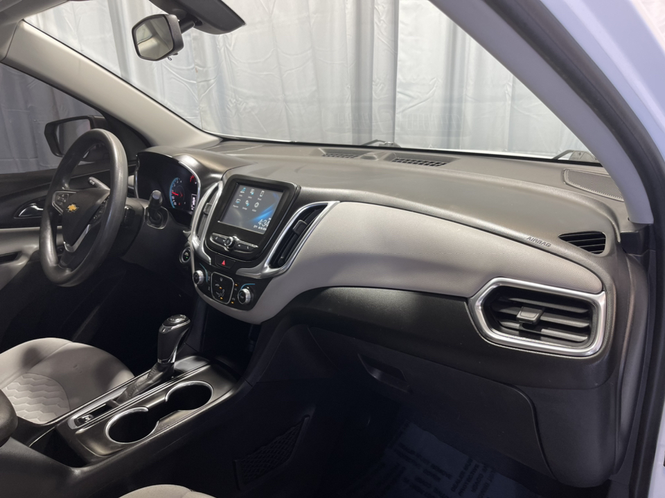 2018 Chevrolet Equinox LS 3