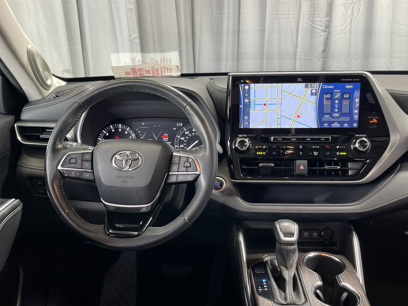 2021 Toyota Highlander Platinum 29
