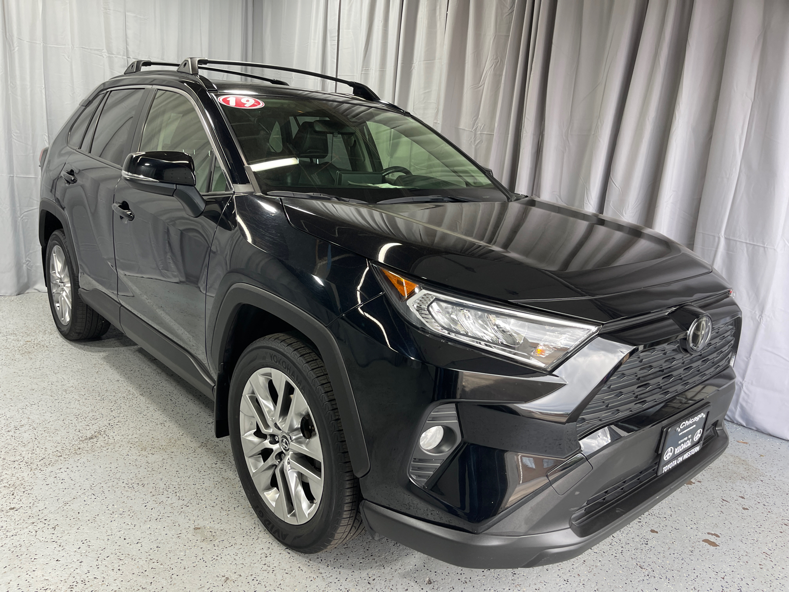 2019 Toyota RAV4 XLE Premium 13