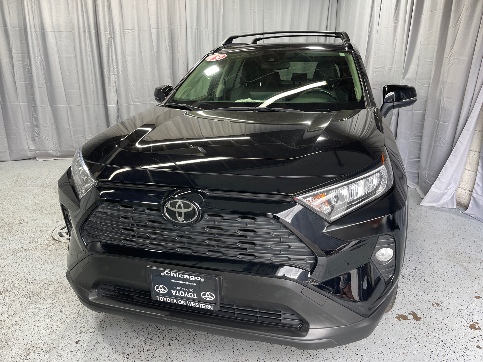 2019 Toyota RAV4 XLE Premium 44