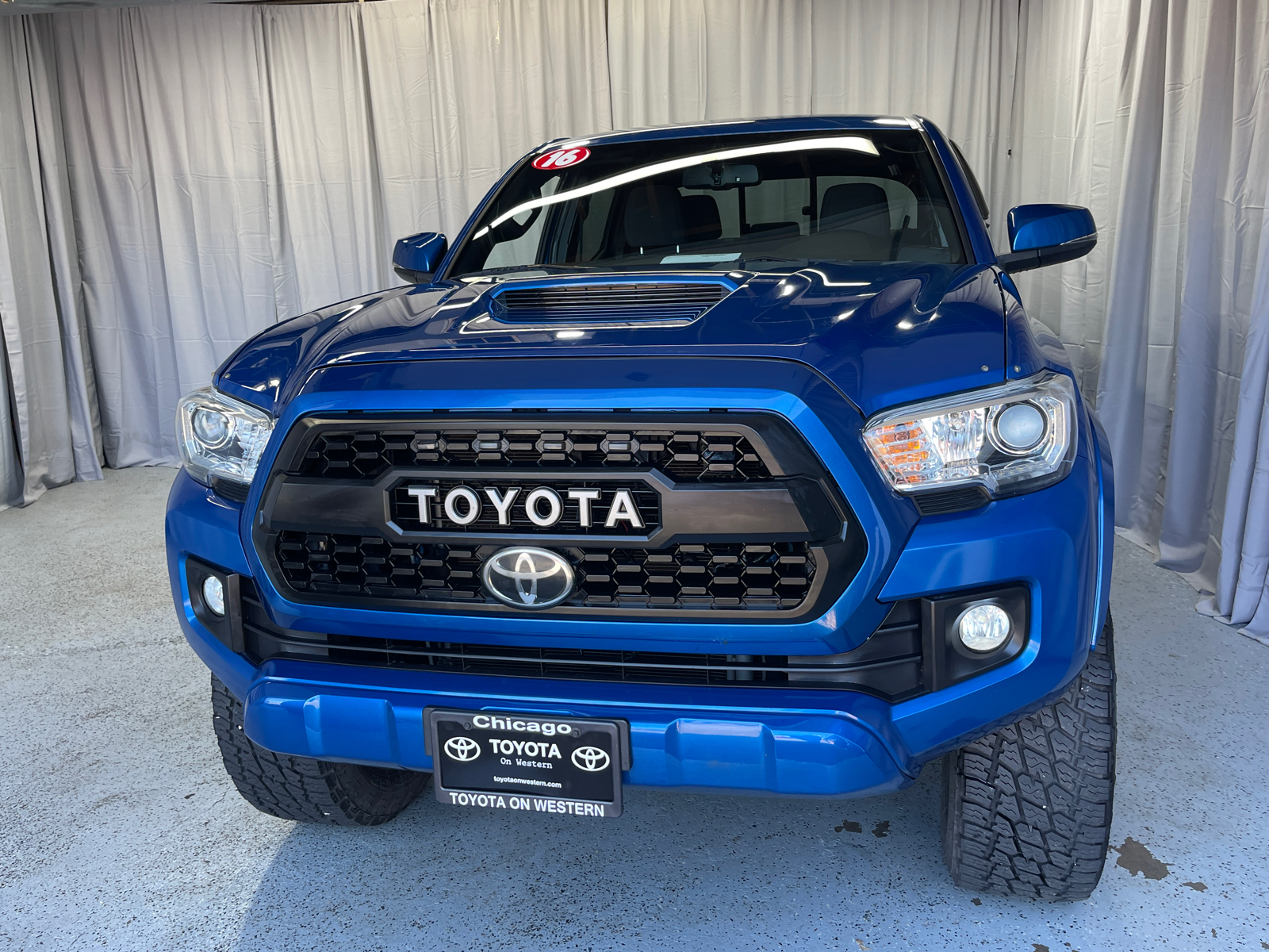 2016 Toyota Tacoma TRD Sport 42