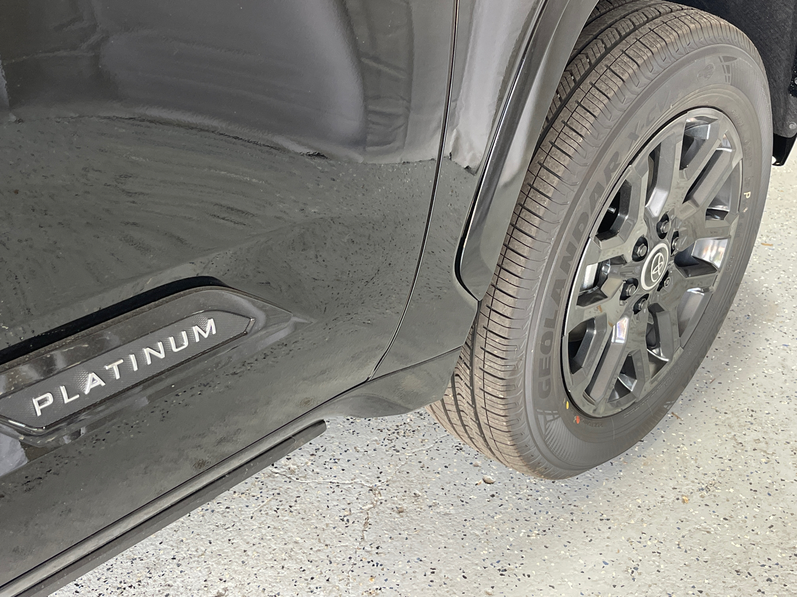 2024 Toyota Tundra Hybrid Platinum 35