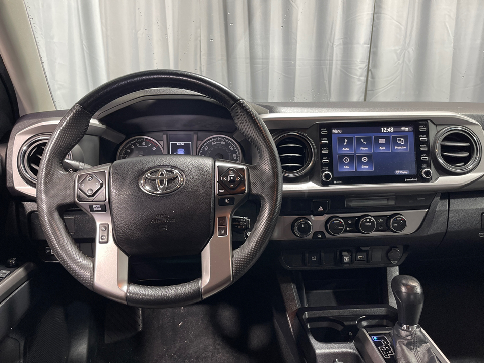 2022 Toyota Tacoma SR5 34