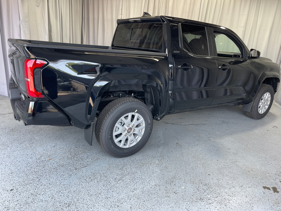 2024 Toyota Tacoma SR5 39