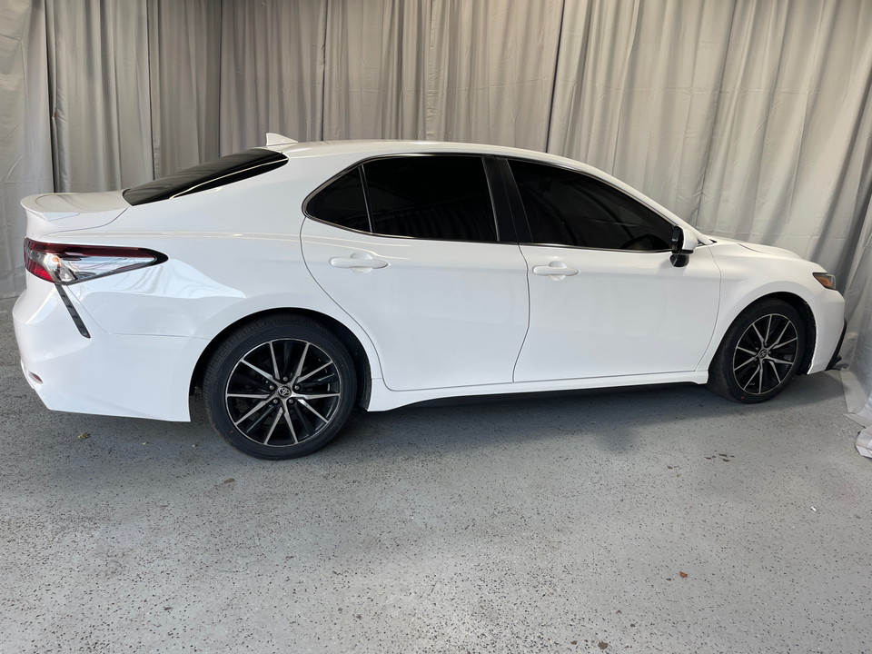 2021 Toyota Camry  35