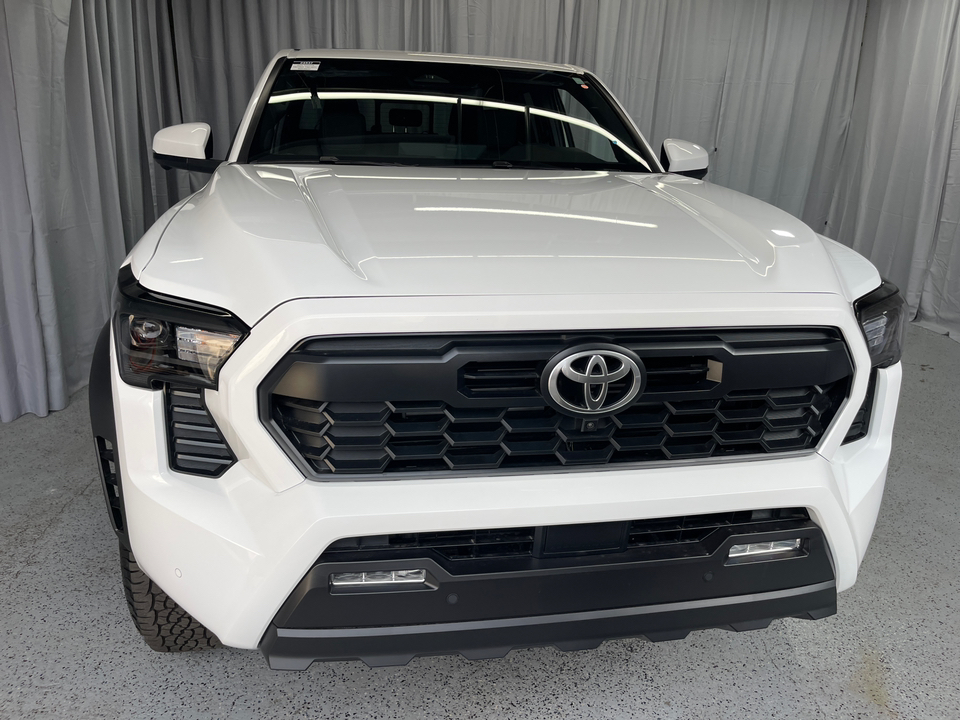 2024 Toyota Tacoma TRD Off-Road 15