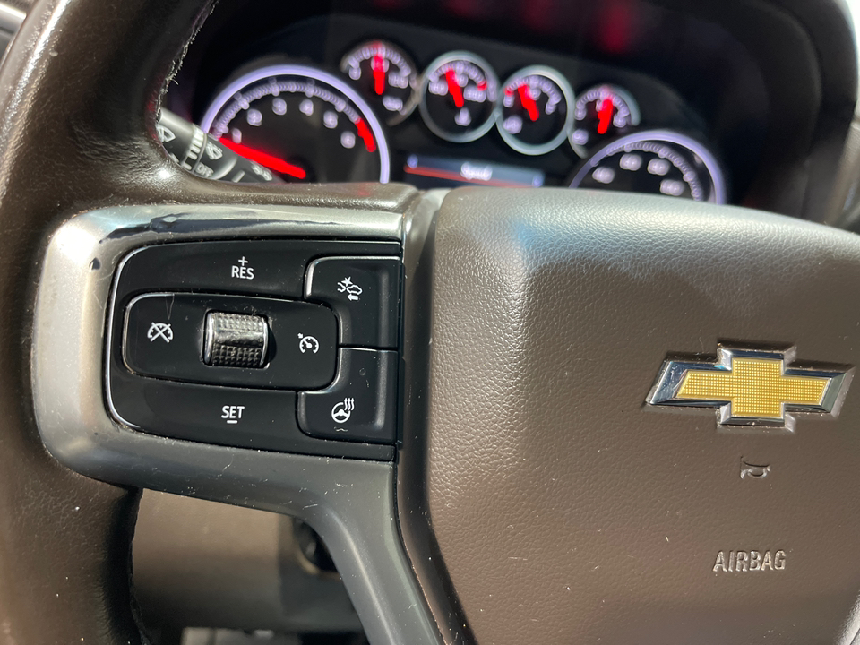 2019 Chevrolet Silverado 1500 LT 24