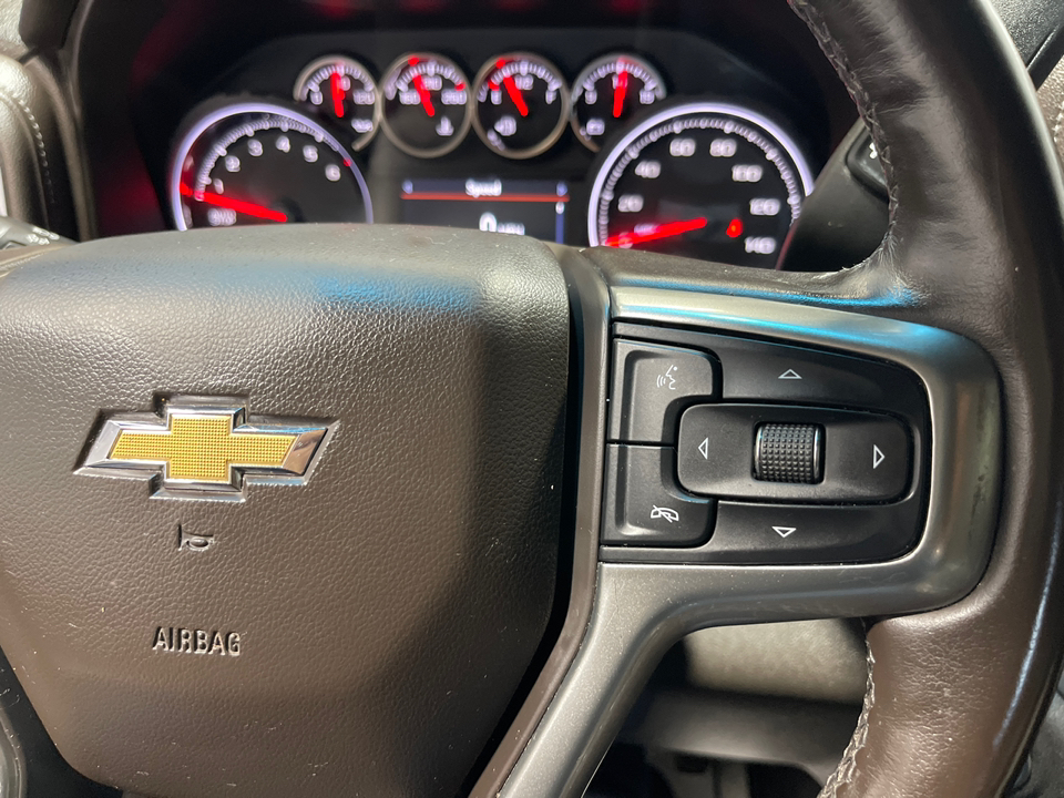 2019 Chevrolet Silverado 1500 LT 25