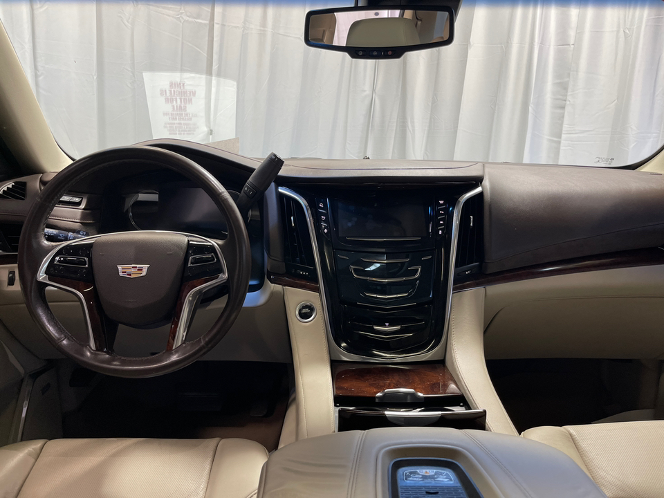 2016 Cadillac Escalade Luxury 10