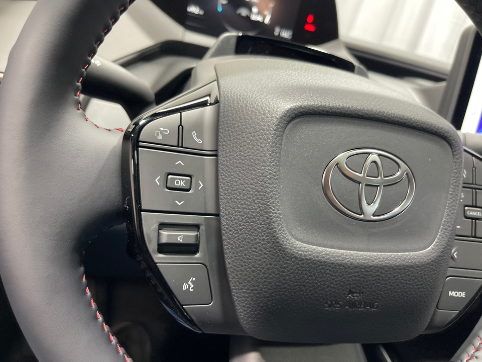 2024 Toyota Prius Prime XSE Premium 27