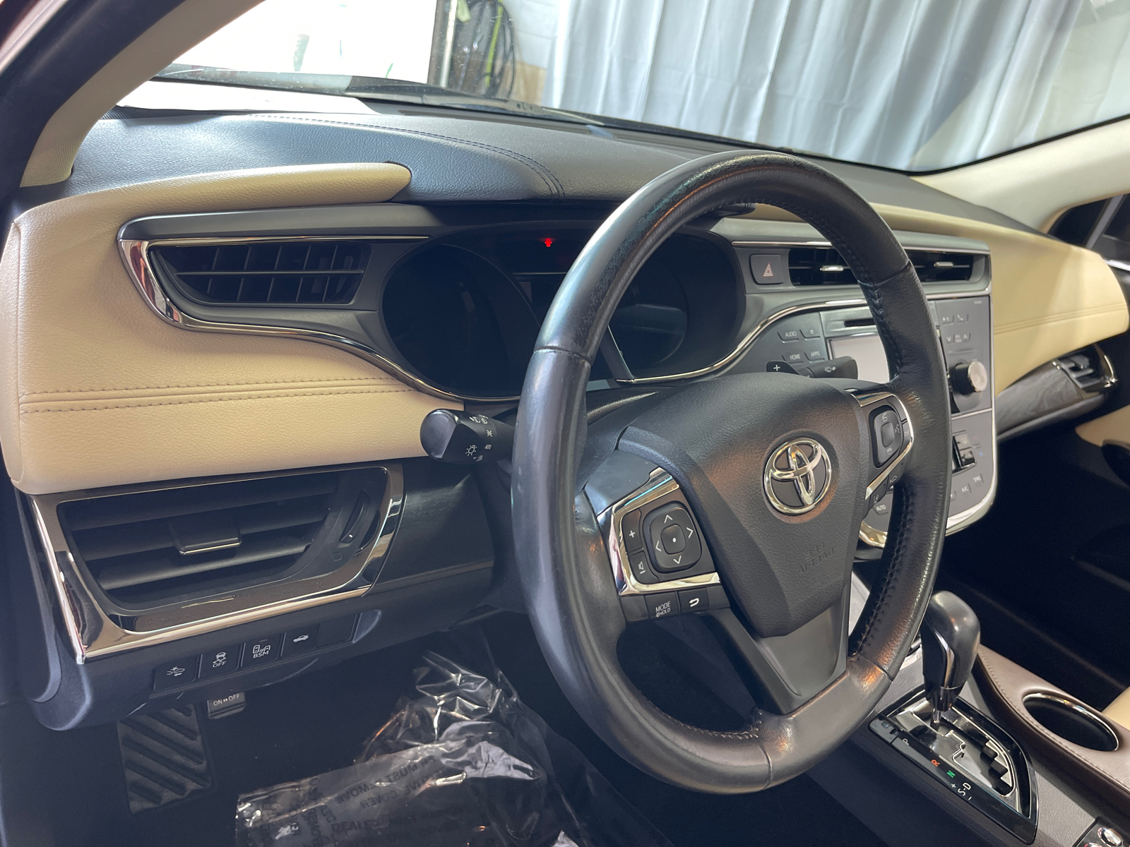 2018 Toyota Avalon XLE Premium 3