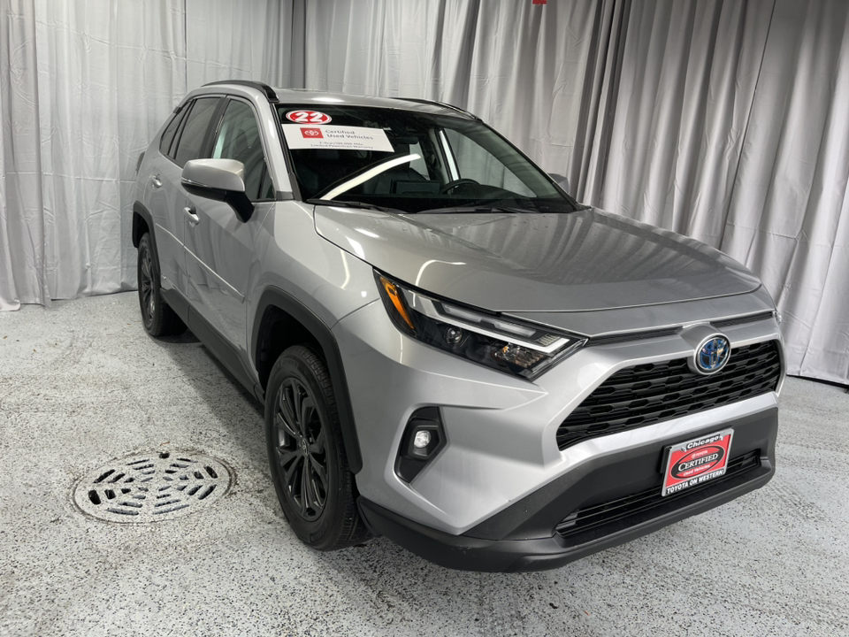 2022 Toyota RAV4 Hybrid XLE Premium 10