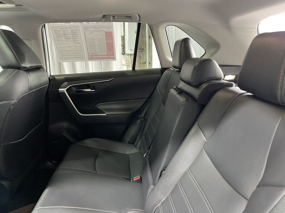 2022 Toyota RAV4 Hybrid XLE Premium 20