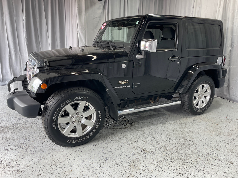 2012 Jeep Wrangler Sahara 3