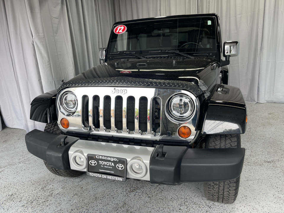 2012 Jeep Wrangler Sahara 39