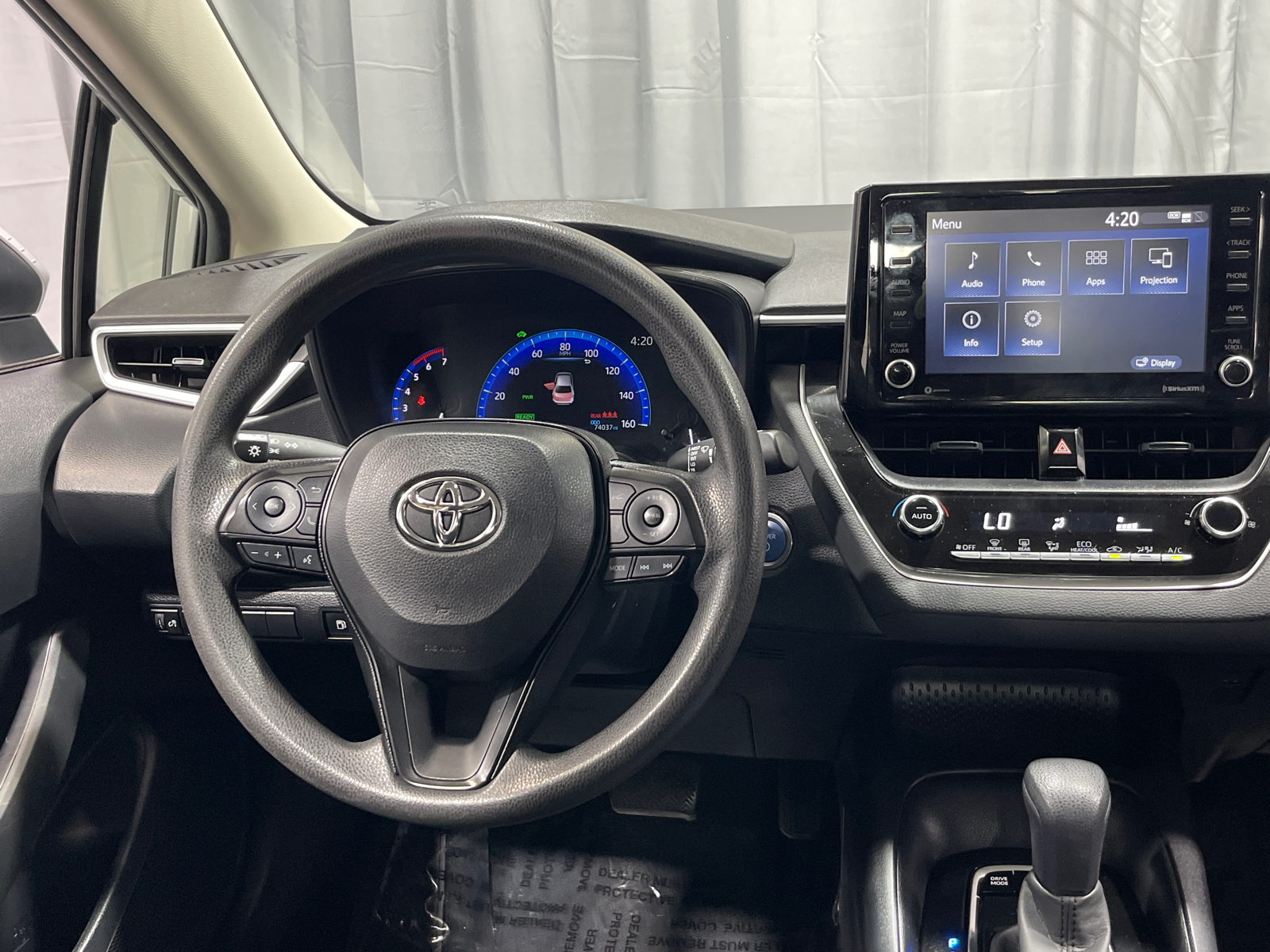 2022 Toyota Corolla Hybrid LE 14