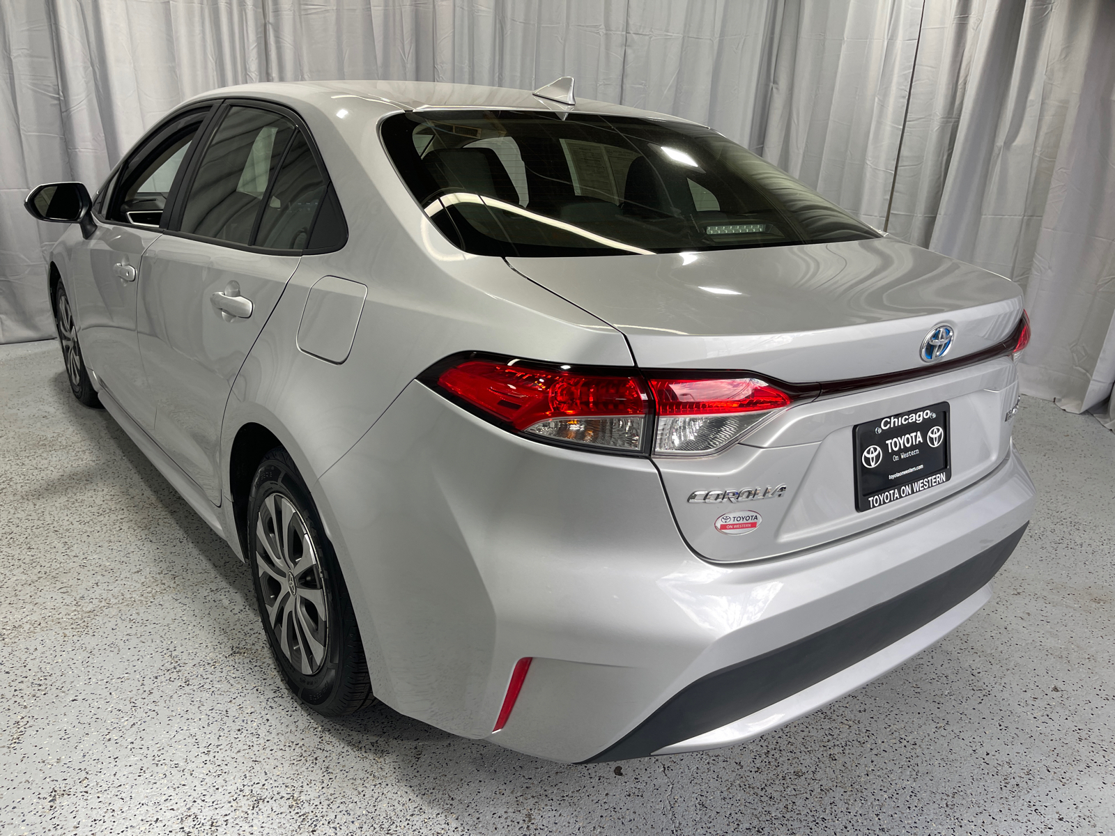 2022 Toyota Corolla Hybrid LE 39