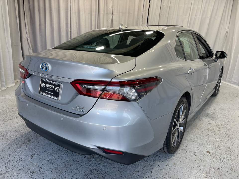 2023 Toyota Camry Hybrid XLE 9