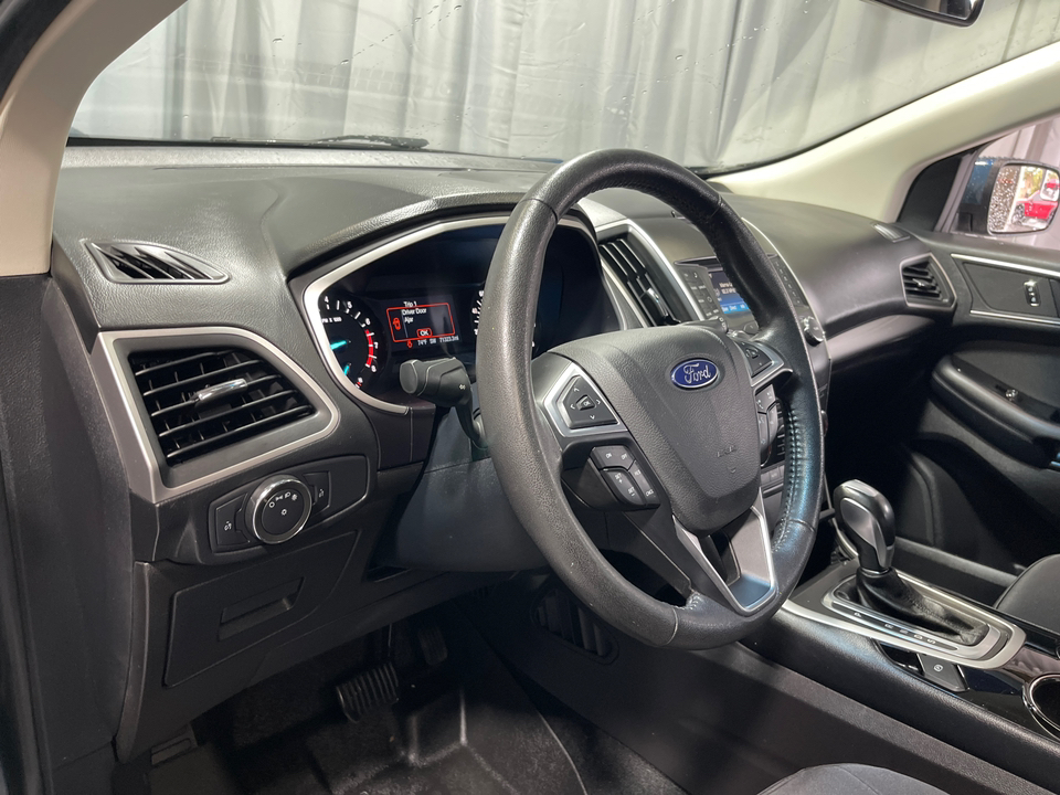 2016 Ford Edge SEL 2