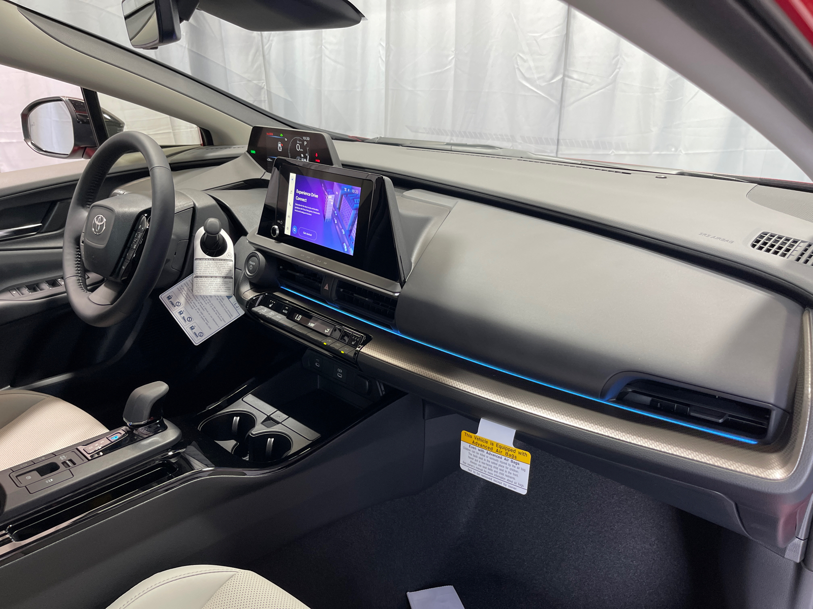 2024 Toyota Prius XLE 12