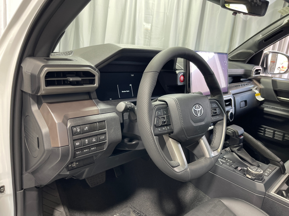 2024 Toyota Tacoma TRD Off-Road 14