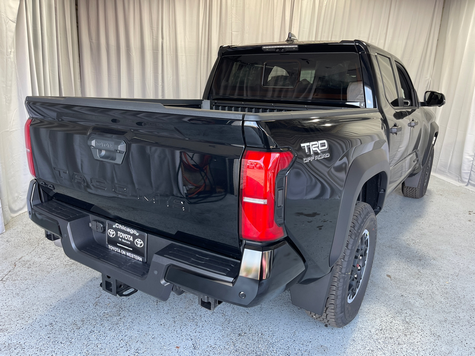 2024 Toyota Tacoma TRD Off-Road 9