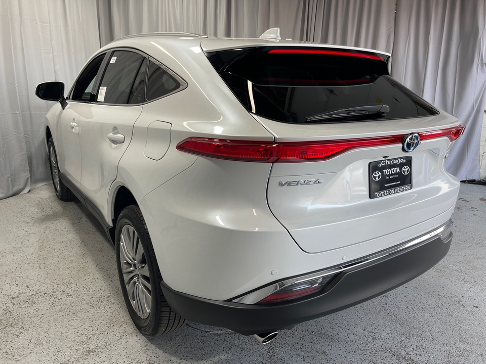 2024 Toyota Venza XLE 41