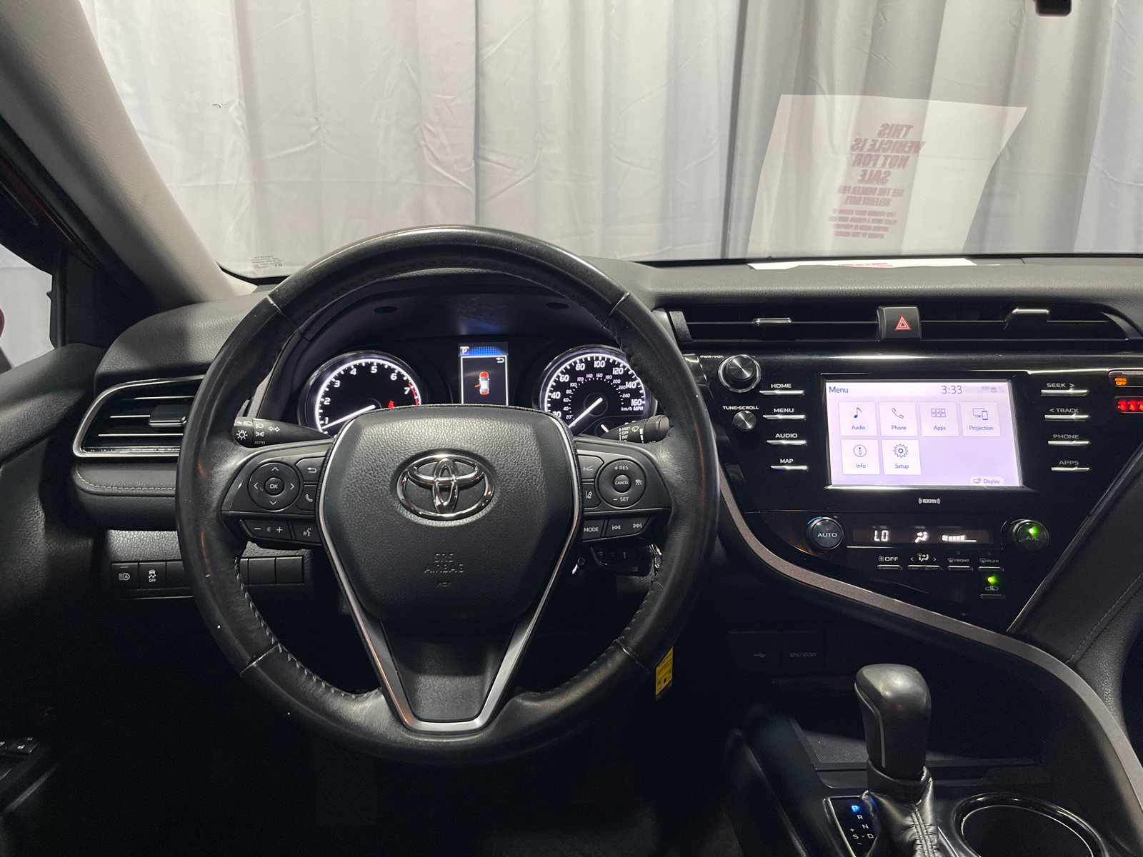 2020 Toyota Camry SE 21